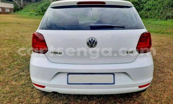 Nunua Ilio tumika Volkswagen Polo White Gari ndani ya Manzini nchini Manzini Nunua Ilio tumika Volkswagen Polo White Gari ndani ya Manzini nchini Manzini
