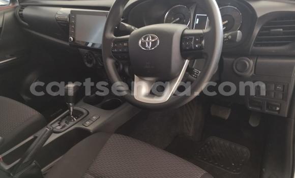 Buy Used Toyota Hilux Silver Car in Mbabane in Manzini Buy Used Toyota Hilux Silver Car in Mbabane in Manzini