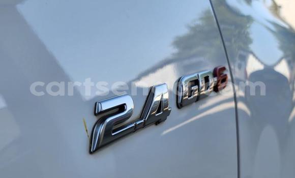 Buy Used Toyota Hilux White Car in Ezulwini in Hhohho Buy Used Toyota Hilux White Car in Ezulwini in Hhohho