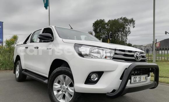Acheter Occasion Voiture Toyota Hilux Blanc à Mbabane, Manzini Acheter Occasion Voiture Toyota Hilux Blanc à Mbabane, Manzini