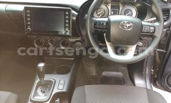 Buy Used Toyota Hilux Black Car in Mbabane in Manzini Buy Used Toyota Hilux Black Car in Mbabane in Manzini