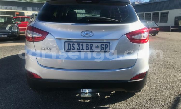 Buy Used Hyundai ix35 Silver Car in Bhunya in Manzini Buy Used Hyundai ix35 Silver Car in Bhunya in Manzini