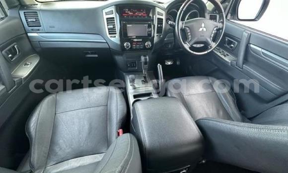 Buy Used Mitsubishi Pajero White Car in Mbabane in Manzini Buy Used Mitsubishi Pajero White Car in Mbabane in Manzini