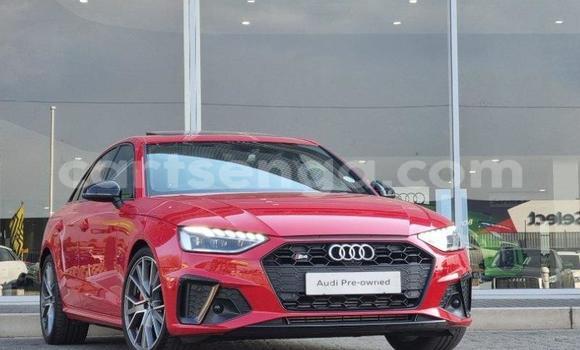 Nunua Ilio tumika Audi S4 Red Gari ndani ya Mbabane nchini Manzini
