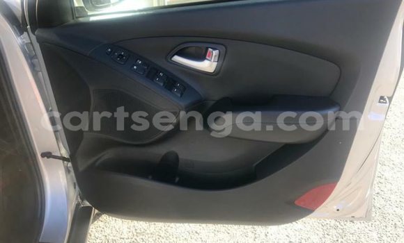 Buy Used Hyundai ix35 Silver Car in Bhunya in Manzini Buy Used Hyundai ix35 Silver Car in Bhunya in Manzini