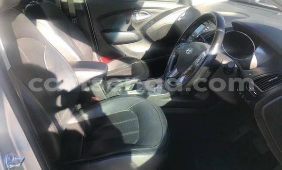 Buy Used Hyundai ix35 Silver Car in Bhunya in Manzini Buy Used Hyundai ix35 Silver Car in Bhunya in Manzini