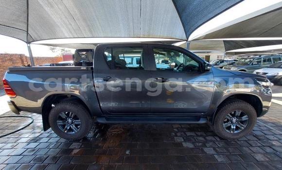 Buy Used Toyota Hilux Silver Car in Mbabane in Manzini Buy Used Toyota Hilux Silver Car in Mbabane in Manzini