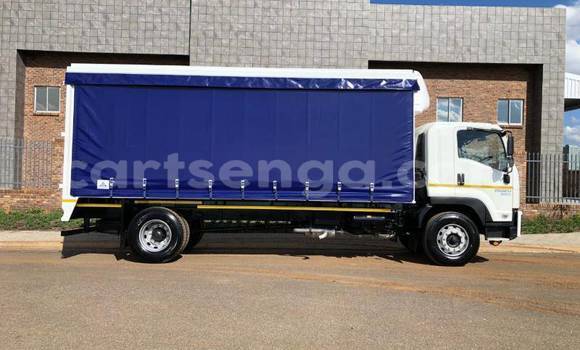 Buy Used Isuzu Bighorn White Truck in Mbabane in Manzini Buy Used Isuzu Bighorn White Truck in Mbabane in Manzini