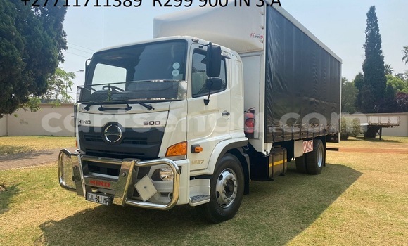 Nunua Ilio tumika Hino 300 Series White Lori ndani ya Mbabane nchini Manzini