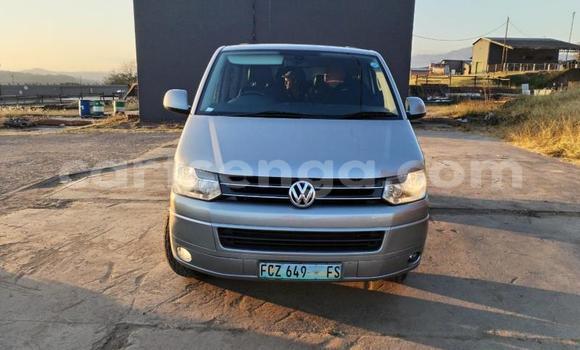 Buy Used Volkswagen Caravelle Silver Car in Mbabane in Manzini Buy Used Volkswagen Caravelle Silver Car in Mbabane in Manzini