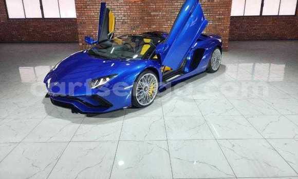 Nunua Ilio tumika Lamborghini Aventador Blue Gari ndani ya Matsapha nchini Manzini Nunua Ilio tumika Lamborghini Aventador Blue Gari ndani ya Matsapha nchini Manzini