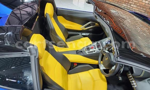 Acheter Occasion Voiture Lamborghini Aventador Bleu à Matsapha, Manzini Acheter Occasion Voiture Lamborghini Aventador Bleu à Matsapha, Manzini