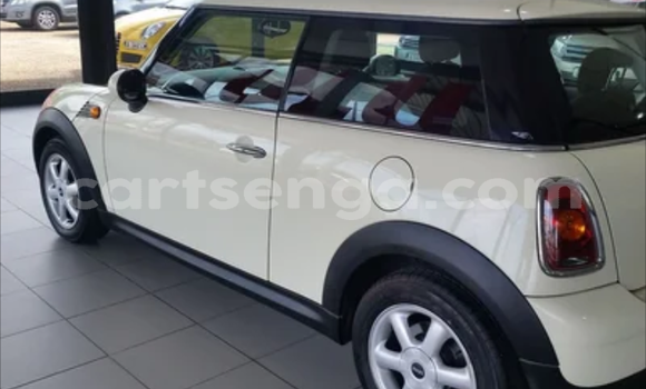 Acheter Occasion Voiture MINI Cooper Blanc à Bhunya, Manzini Acheter Occasion Voiture MINI Cooper Blanc à Bhunya, Manzini