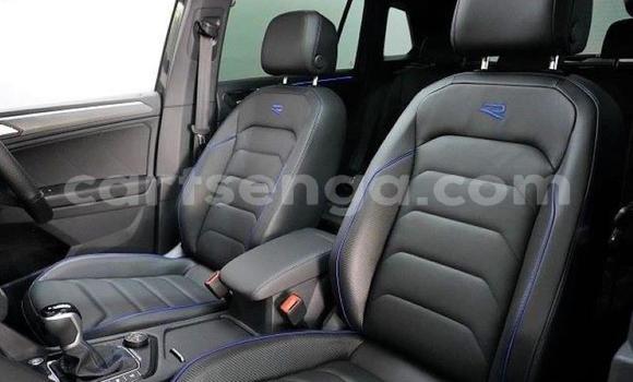 Buy Used Volkswagen Tiguan Silver Car in Mbabane in Manzini Buy Used Volkswagen Tiguan Silver Car in Mbabane in Manzini