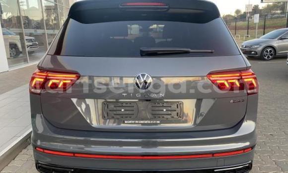Buy Used Volkswagen Tiguan Silver Car in Mbabane in Manzini Buy Used Volkswagen Tiguan Silver Car in Mbabane in Manzini