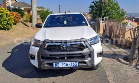 Acheter Occasion Voiture Toyota Hilux Blanc à Mbabane, Manzini Acheter Occasion Voiture Toyota Hilux Blanc à Mbabane, Manzini