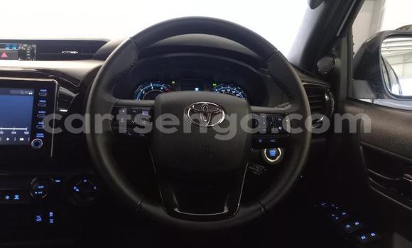 Acheter Occasion Voiture Toyota Hilux Blanc à Mbabane, Manzini Acheter Occasion Voiture Toyota Hilux Blanc à Mbabane, Manzini