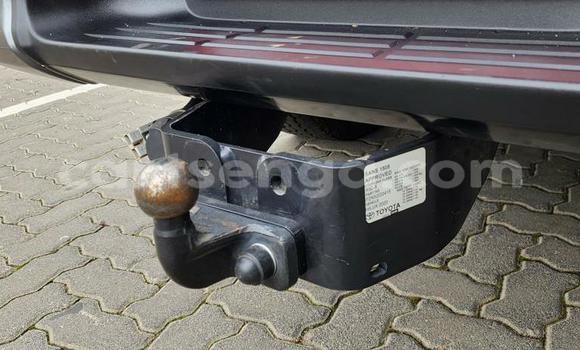 Buy Used Toyota Hilux Silver Car in Ezulwini in Hhohho Buy Used Toyota Hilux Silver Car in Ezulwini in Hhohho