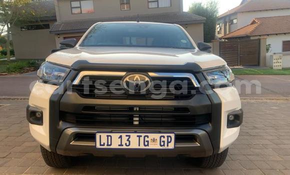 Acheter Occasion Voiture Toyota Hilux Blanc à Mbabane, Manzini Acheter Occasion Voiture Toyota Hilux Blanc à Mbabane, Manzini