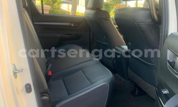 Acheter Occasion Voiture Toyota Hilux Blanc à Mbabane, Manzini Acheter Occasion Voiture Toyota Hilux Blanc à Mbabane, Manzini