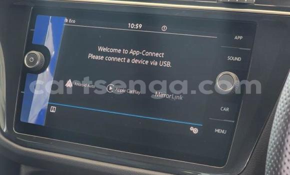 Buy Used Volkswagen Tiguan Silver Car in Ezulwini in Hhohho Buy Used Volkswagen Tiguan Silver Car in Ezulwini in Hhohho