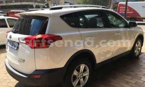 Buy Used Toyota RAV4 White Car in Mbabane in Manzini Buy Used Toyota RAV4 White Car in Mbabane in Manzini
