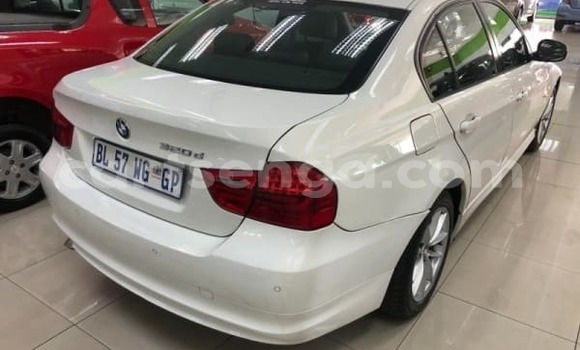 Buy Used BMW 3200 White Car in Mbabane in Manzini Buy Used BMW 3200 White Car in Mbabane in Manzini