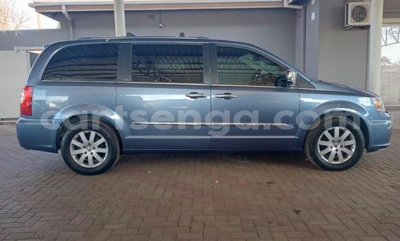 Buy Used Chrysler Voyager Blue Car in Mbabane in Manzini Buy Used Chrysler Voyager Blue Car in Mbabane in Manzini