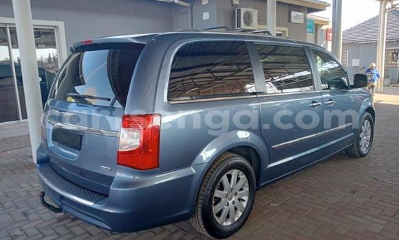 Buy Used Chrysler Voyager Blue Car in Mbabane in Manzini Buy Used Chrysler Voyager Blue Car in Mbabane in Manzini