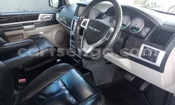 Buy Used Chrysler Voyager Blue Car in Mbabane in Manzini Buy Used Chrysler Voyager Blue Car in Mbabane in Manzini