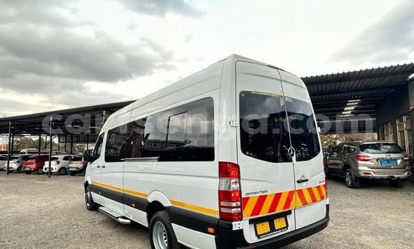 Acheter Occasion Utilitaire Mercedes‒Benz Sprinter Blanc à Big Bend, Lubombo Acheter Occasion Utilitaire Mercedes‒Benz Sprinter Blanc à Big Bend, Lubombo
