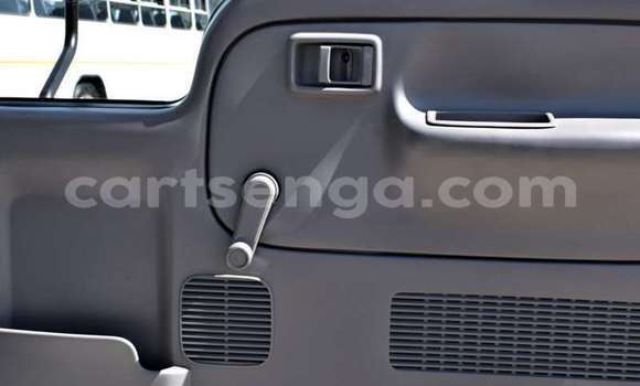 Acheter Occasion Utilitaire Nissan UD Blanc à Big Bend, Lubombo District Acheter Occasion Utilitaire Nissan UD Blanc à Big Bend, Lubombo District