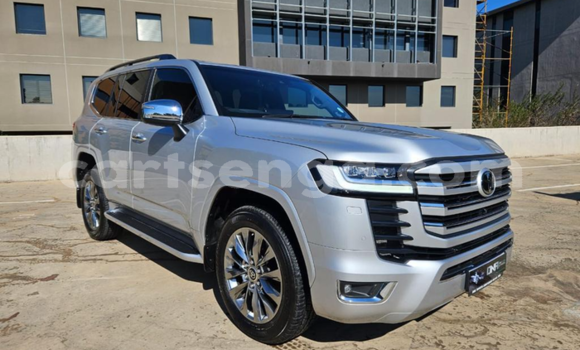 Buy Used Toyota Land Cruiser Prado Silver Car in Big Bend in Lubombo District Buy Used Toyota Land Cruiser Prado Silver Car in Big Bend in Lubombo District