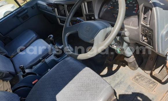 Acheter Occasion Utilitaire Nissan UD Blanc à Big Bend, Lubombo District Acheter Occasion Utilitaire Nissan UD Blanc à Big Bend, Lubombo District