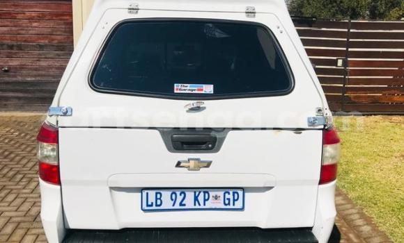 Buy Used Chevlolet Spin White Car in Mbabane in Manzini Buy Used Chevlolet Spin White Car in Mbabane in Manzini