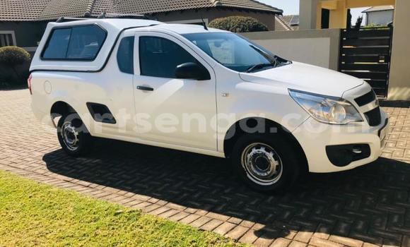 Buy Used Chevlolet Spin White Car in Mbabane in Manzini Buy Used Chevlolet Spin White Car in Mbabane in Manzini