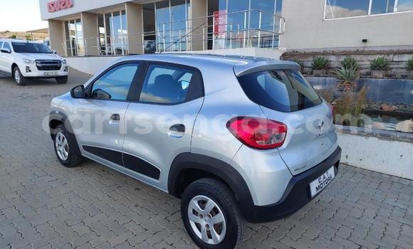 Buy Used Renault KWID Silver Car in Mbabane in Manzini Buy Used Renault KWID Silver Car in Mbabane in Manzini