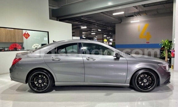 Nunua Ilio tumika Mercedes‒Benz CLA-klasse Silver Gari ndani ya Big Bend nchini Wilaya ya Lubombo Nunua Ilio tumika Mercedes‒Benz CLA-klasse Silver Gari ndani ya Big Bend nchini Wilaya ya Lubombo