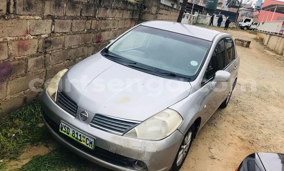 Acheter Occasion Voiture Nissan Latio Rouge à Mbabane, Manzini Acheter Occasion Voiture Nissan Latio Rouge à Mbabane, Manzini