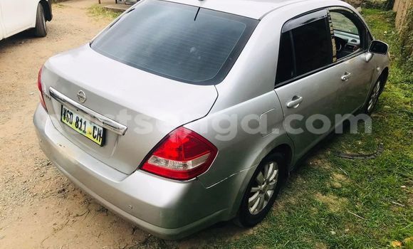 Acheter Occasion Voiture Nissan Latio Rouge à Mbabane, Manzini Acheter Occasion Voiture Nissan Latio Rouge à Mbabane, Manzini