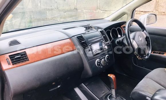 Acheter Occasion Voiture Nissan Latio Rouge à Mbabane, Manzini Acheter Occasion Voiture Nissan Latio Rouge à Mbabane, Manzini