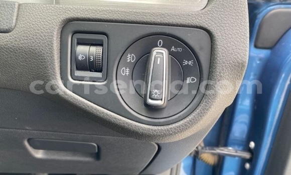 Nunua Ilio tumika Volkswagen Golf Blue Gari ndani ya Big Bend nchini Wilaya ya Lubombo Nunua Ilio tumika Volkswagen Golf Blue Gari ndani ya Big Bend nchini Wilaya ya Lubombo