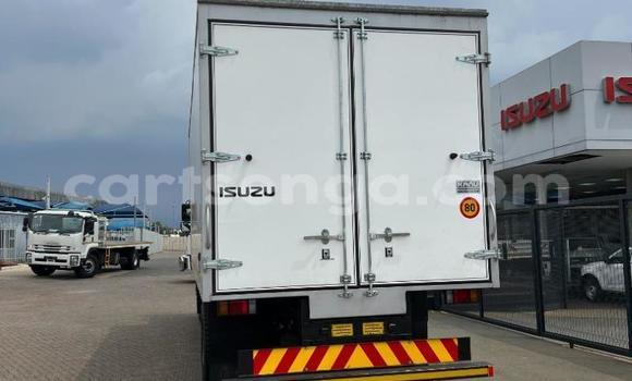 Acheter Occasion Utilitaire Isuzu FTR 850 Blanc à Mbabane, Manzini Acheter Occasion Utilitaire Isuzu FTR 850 Blanc à Mbabane, Manzini