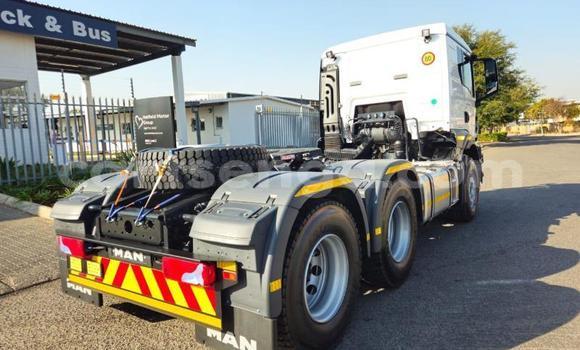 Acheter Occasion Utilitaire Man Silent Blanc à Mbabane, Manzini Acheter Occasion Utilitaire Man Silent Blanc à Mbabane, Manzini