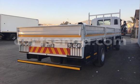 Acheter Occasion Utilitaire Isuzu FTR 850 Blanc à Mbabane, Manzini Acheter Occasion Utilitaire Isuzu FTR 850 Blanc à Mbabane, Manzini