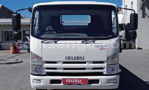 Acheter Occasion Utilitaire Isuzu FTR 850 Blanc à Mbabane, Manzini Acheter Occasion Utilitaire Isuzu FTR 850 Blanc à Mbabane, Manzini