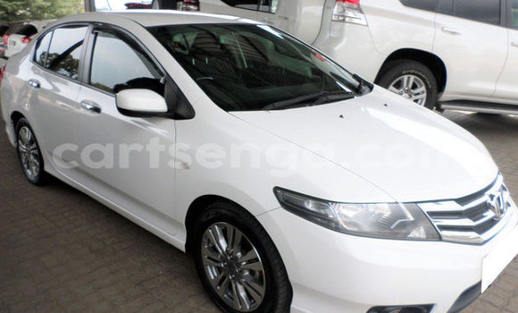 Buy Used Honda Ballade White Car in Mbabane in Manzini Buy Used Honda Ballade White Car in Mbabane in Manzini