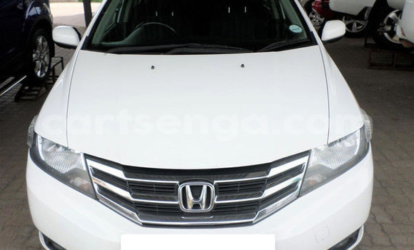 Buy Used Honda Ballade White Car in Mbabane in Manzini Buy Used Honda Ballade White Car in Mbabane in Manzini