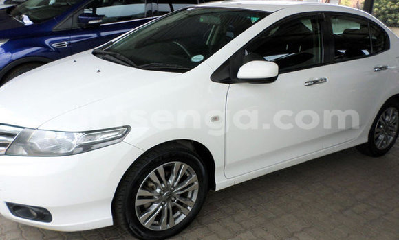 Buy Used Honda Ballade White Car in Mbabane in Manzini Buy Used Honda Ballade White Car in Mbabane in Manzini