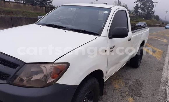Acheter Occasion Voiture Toyota Hiluxe Revo Blanc à Lobamba, Manzini Acheter Occasion Voiture Toyota Hiluxe Revo Blanc à Lobamba, Manzini